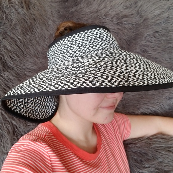 open sun hat
